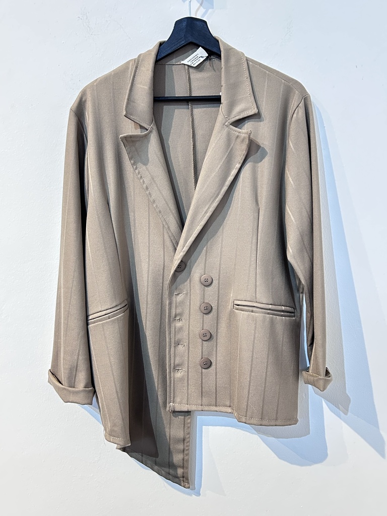 RO.AUT.UN 11809 Jacke