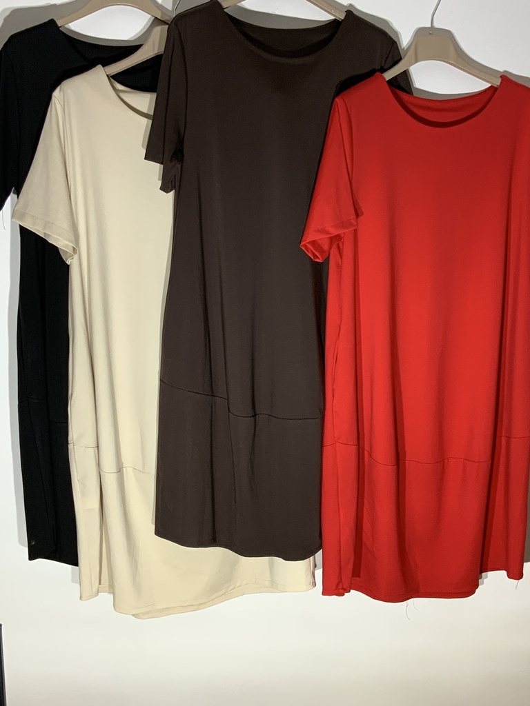 DA.CO.5574 Kleid kurz Arm