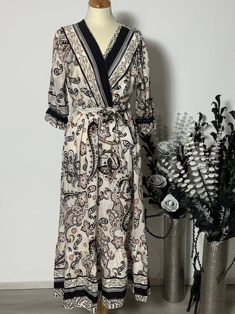 LI.7497Visc1 Kleid