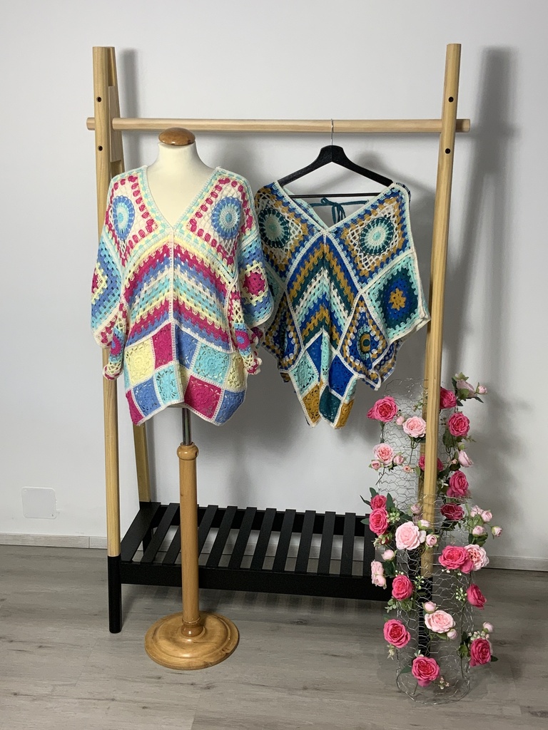 LAL.608 Poncho bunt