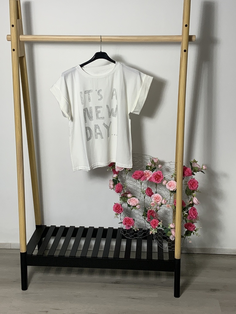 FIR. 15871 T-Shirt mit  a new day
