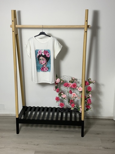 [P0008965] FIR. 16865 T-Shirt mit  Bild Blumen Frau